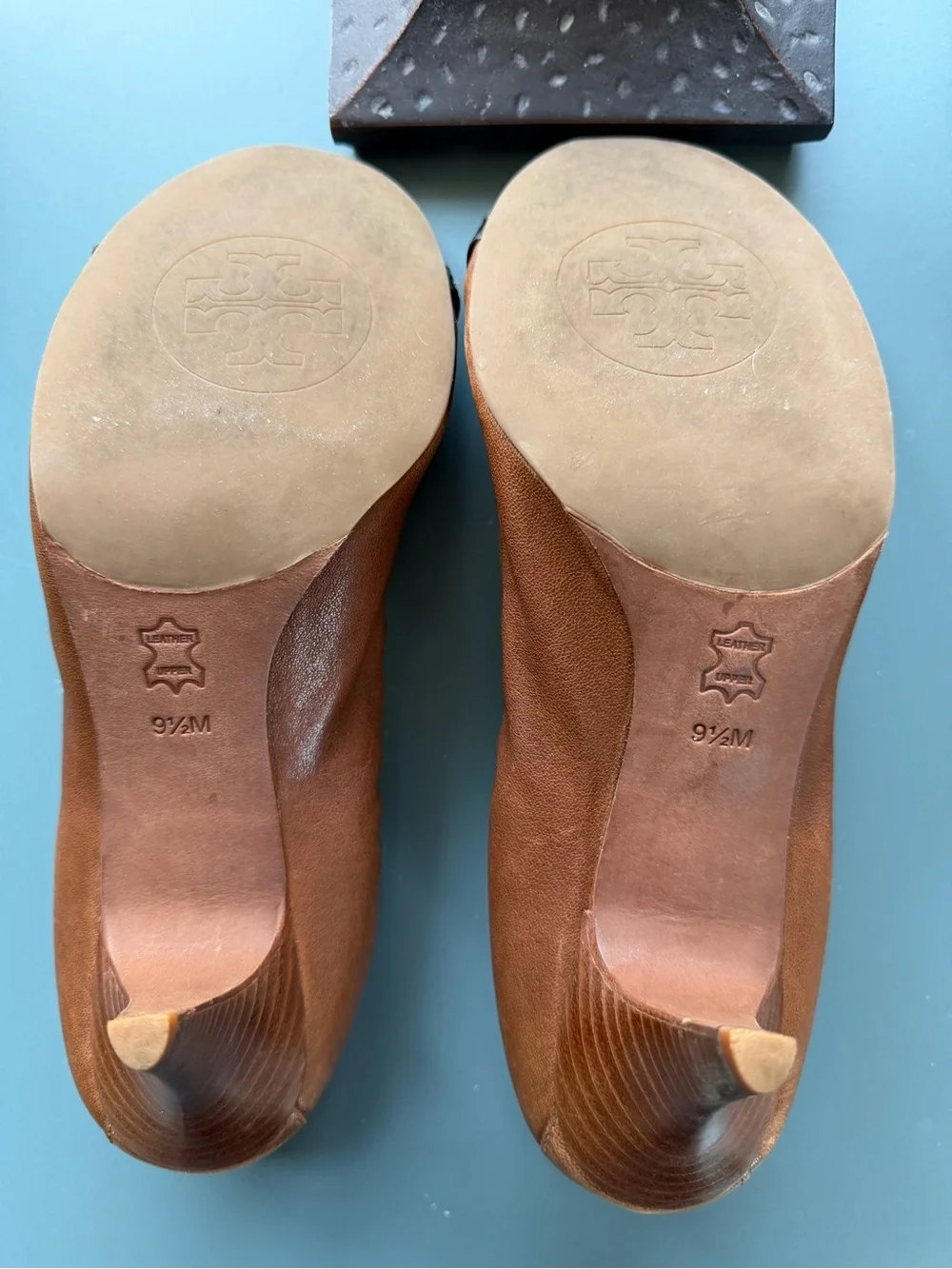 Tory Burch Brown Leather Heels with Black Patent Cap Toe